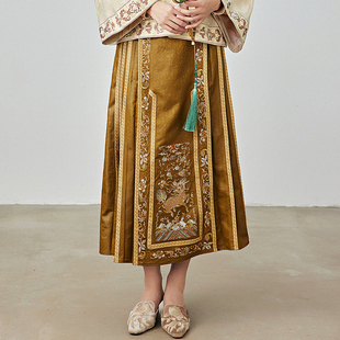 陌遇原创2025秋冬新款汉元素改良重工马面裙新中式松紧腰半身裙