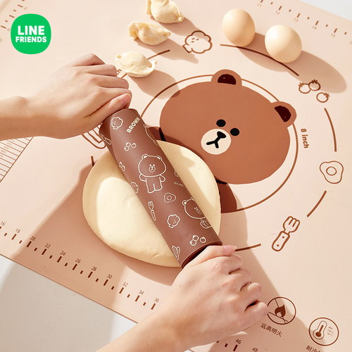 LINE FRIENDS擀面杖家用面棒赶杖擀面棍饺子皮神器不粘揉面垫面刀