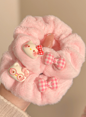 甜美蝴蝶结kitty猫毛绒大肠发圈女高级感秋冬毛毛头绳丸子头发绳