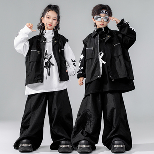 儿童街舞演出服少儿hiphop男童嘻哈马甲套装元旦男孩架子鼓表演服