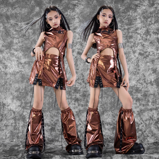 儿童爵士舞服装 jazz女孩走秀潮服嘻哈街舞演出服 棕色皮衣短裙套装