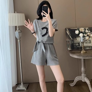女夏季 BLLOUKE高级感圆领上衣减龄套装 穿搭配一整套时髦两件套休