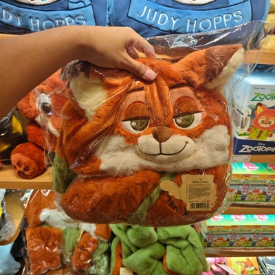 MINISO迪士尼疯狂动物城系列女士三件套围巾尼克秋冬季名创优品