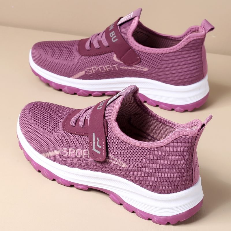 2026老北京布鞋女春秋季中老年人健步鞋防滑软底妈妈鞋运动休闲老