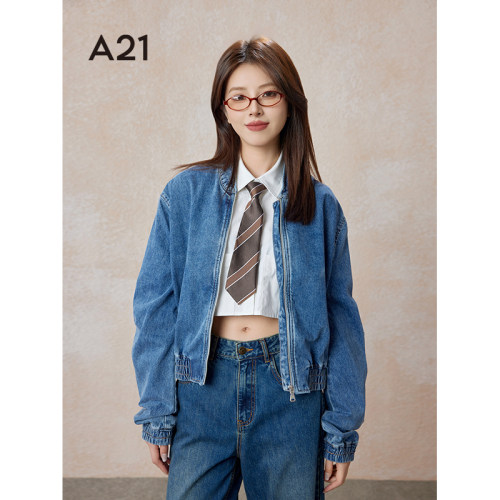 A21女装立领落肩袖牛仔衣