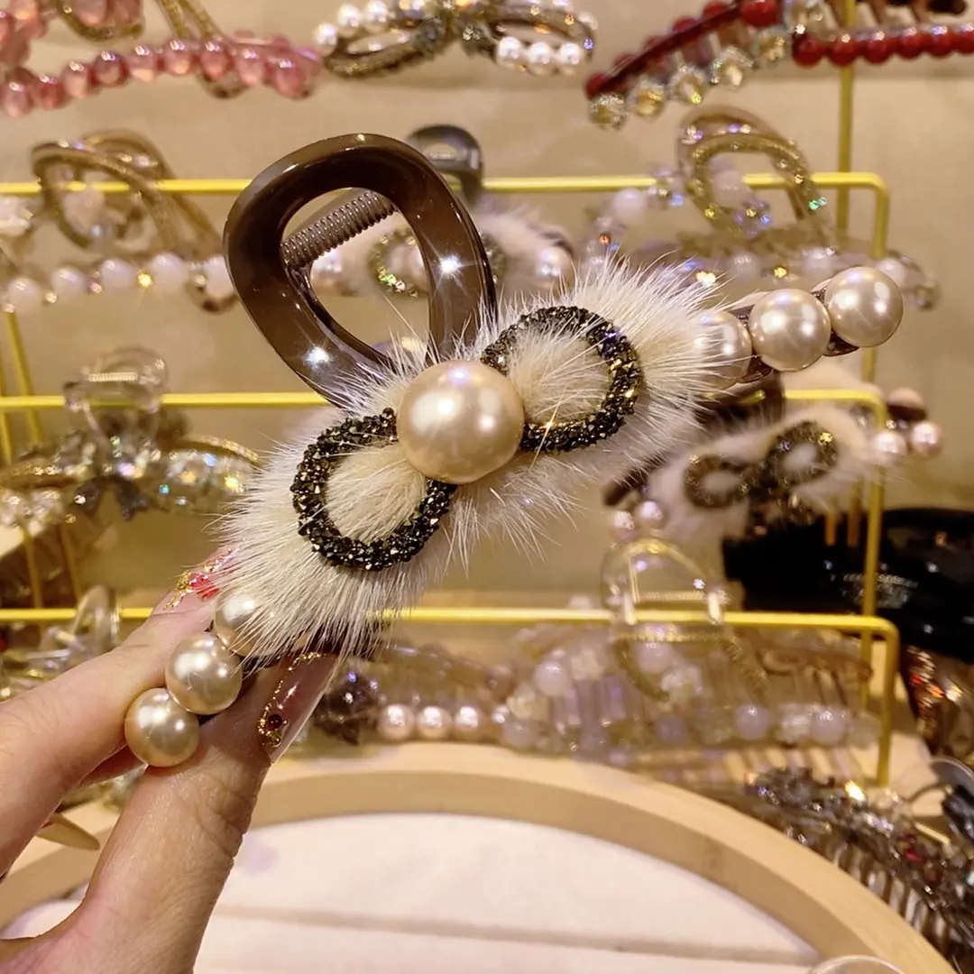 韩版新款香槟珠珠蝴蝶结毛毛抓夹秋冬优雅发饰