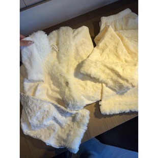 毛绒印纹睡衣女款秋冬季高级感海岛绒加厚保暖家居服长袖两件套装