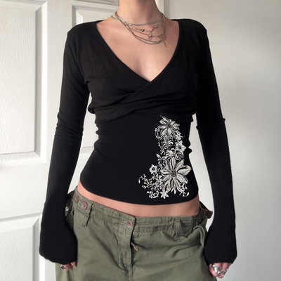 Basic V-neck retro printed T-shirt基础款V领气质复古印花T恤女