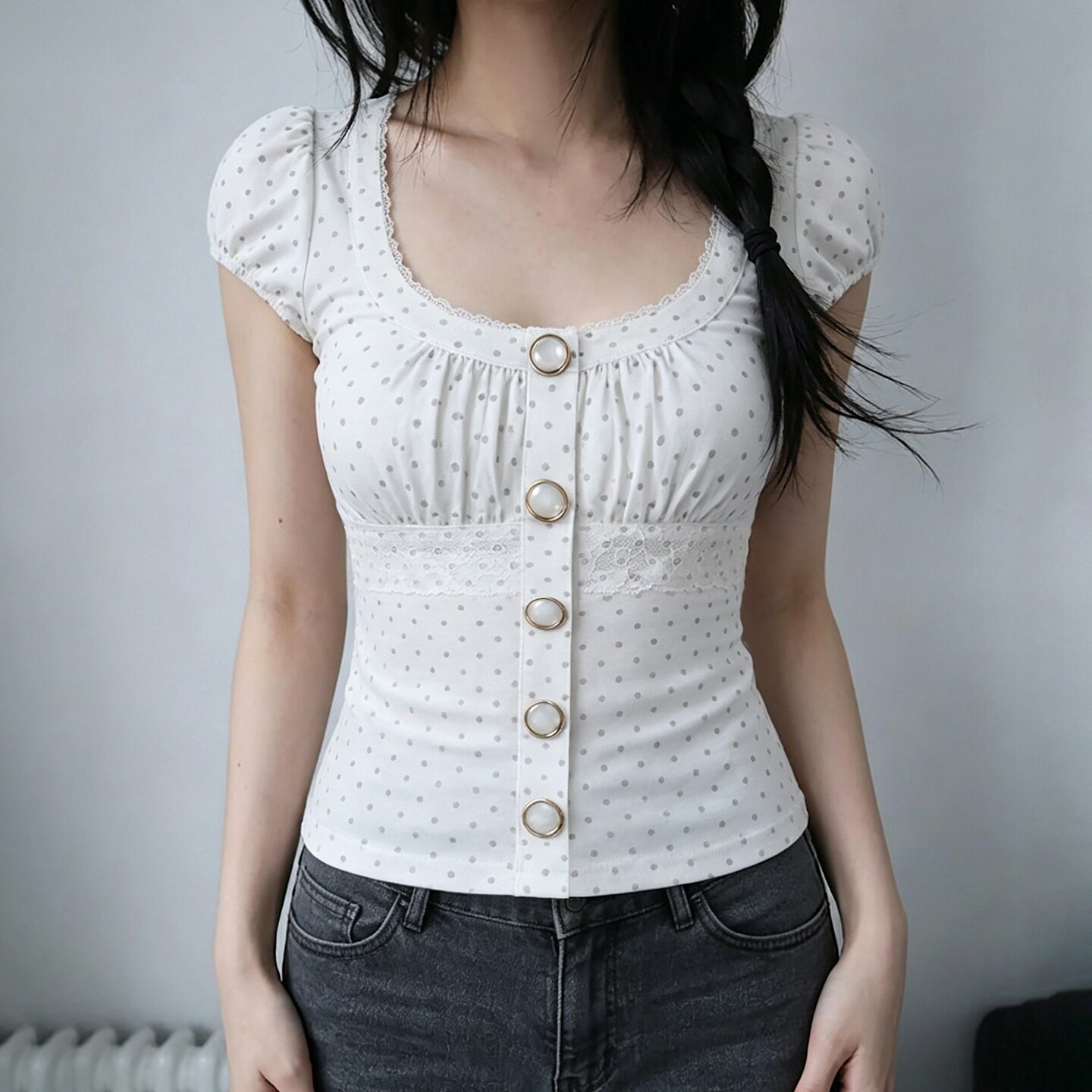 Sweet Wind Bubble Sleeve T-shirt 甜美风波点方领泡泡袖T恤女