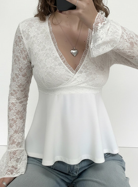Sexy woman's white T-shirt 性感女人风交叉蕾丝拼接白色长袖T恤