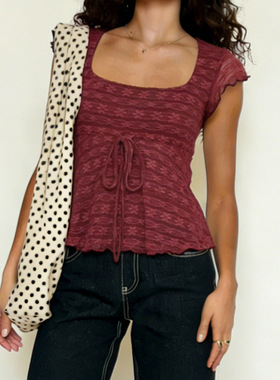 Spicy girl red square neck vest 辣妹红色木耳边系带方领背心女