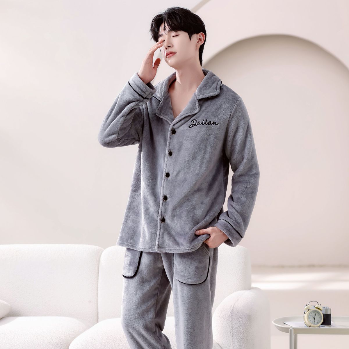 2025新款男士睡衣大码法兰绒套装秋冬季加绒加厚珊瑚绒保暖家居服