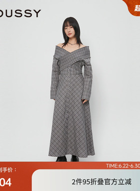 moussy 春季法式乡村田园一字领格纹连衣裙028HAH30-1761