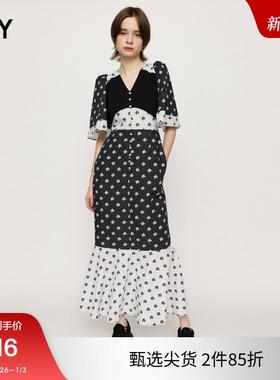 SLY 秋季新品复古少女花卉图案喇叭袖连衣裙女030GSZ33-4210
