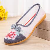 女牛筋底民族风妈妈鞋 网面透气绣花鞋 礼物 老北京女鞋 夏季