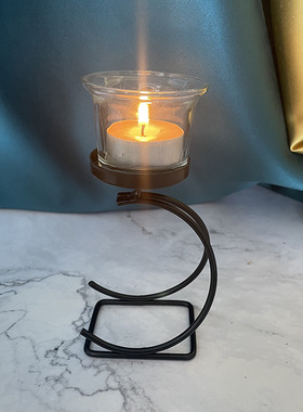 直销简约月亮铁艺烛台餐厅卧室摆件影视婚礼道具浪漫时光装饰定制