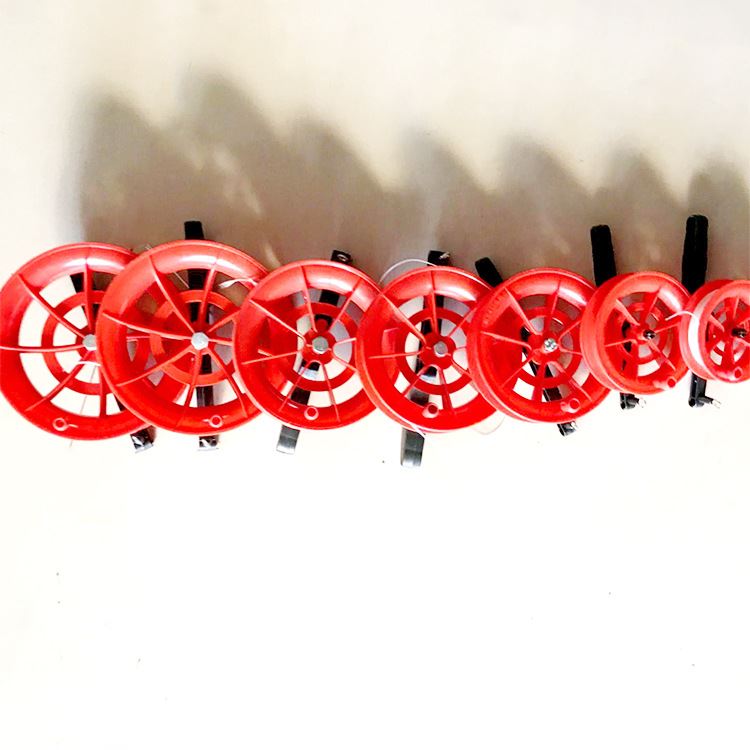 潍坊风筝线轮工具 塑料手握轮 红色耐摔轴承轮 风筝放飞线轮定制
