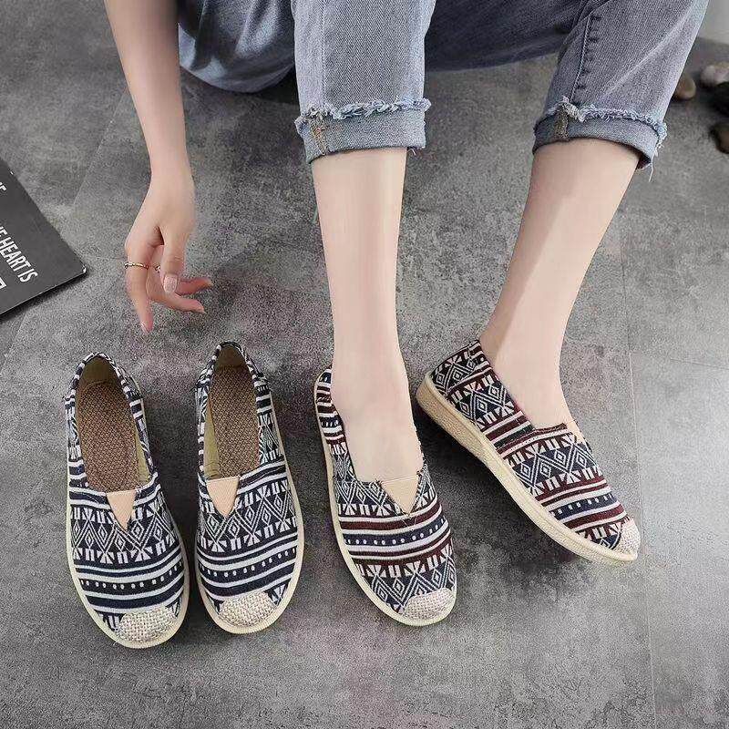 春秋夏季老北京布鞋软底软面女鞋一脚蹬布鞋孕妇妈妈鞋礼物