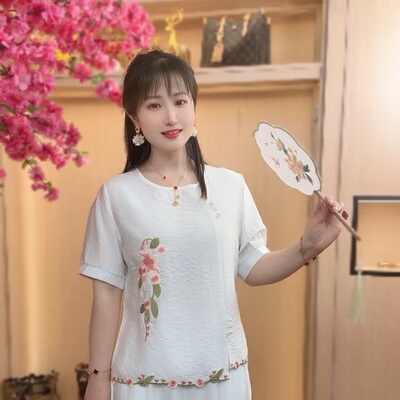 新中式圆领刺绣半袖上衣套头衫女