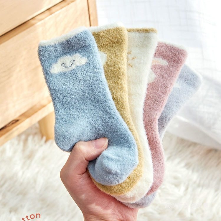 爆品婴儿袜子新生儿秋冬季加绒加厚儿童袜子男女宝宝初生中长筒珊