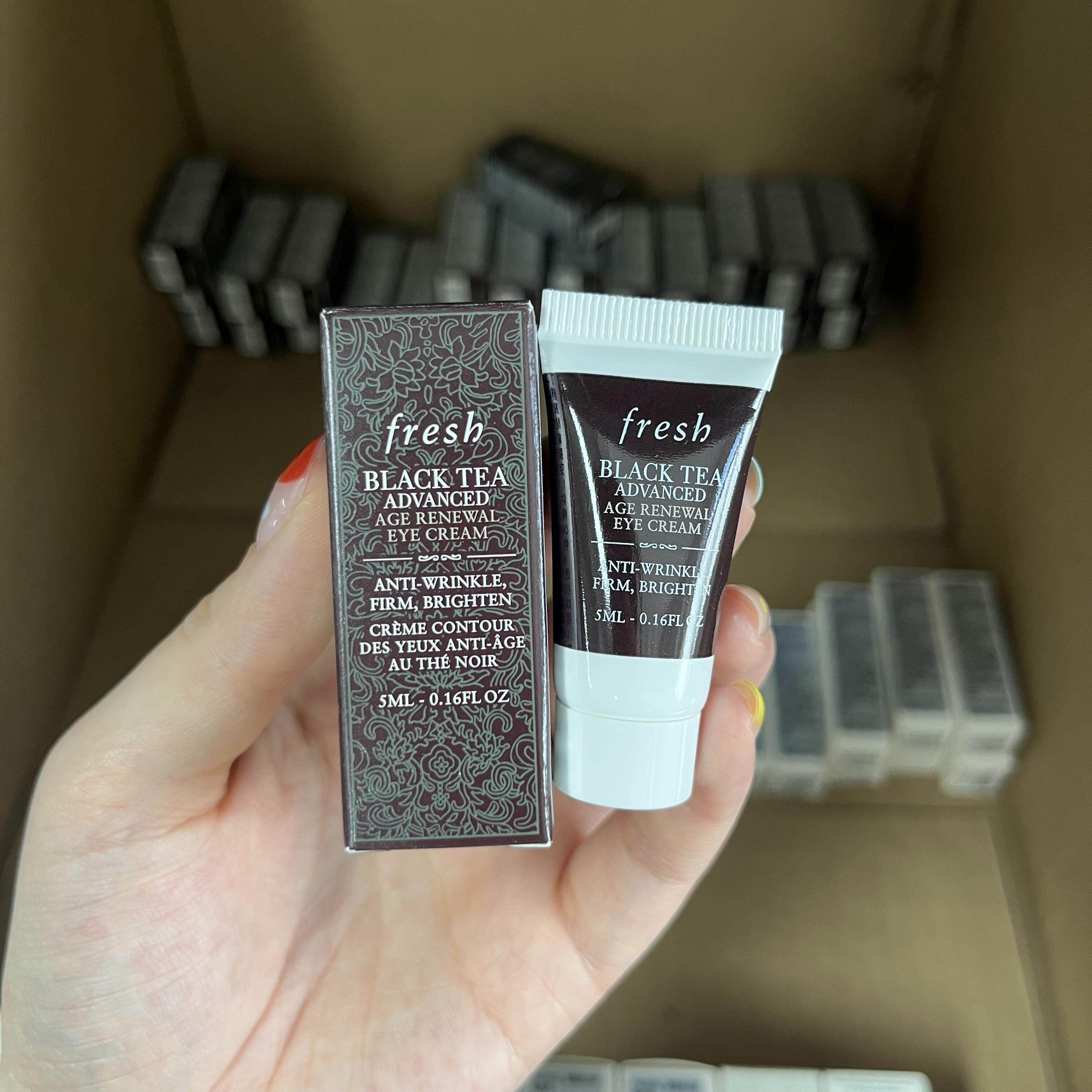 国内专柜  馥蕾诗红茶凝时焕活眼霜5ml小样 保湿紧致