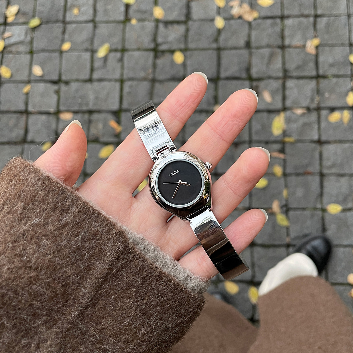 2025新款手表女职场女款轻奢高级感正品小众女士高颜值ins风女生