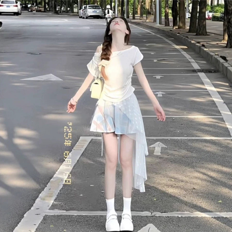 大码胖mm甜美学院风斜肩短袖上衣+格纹拼接网纱不规则短裙两件套