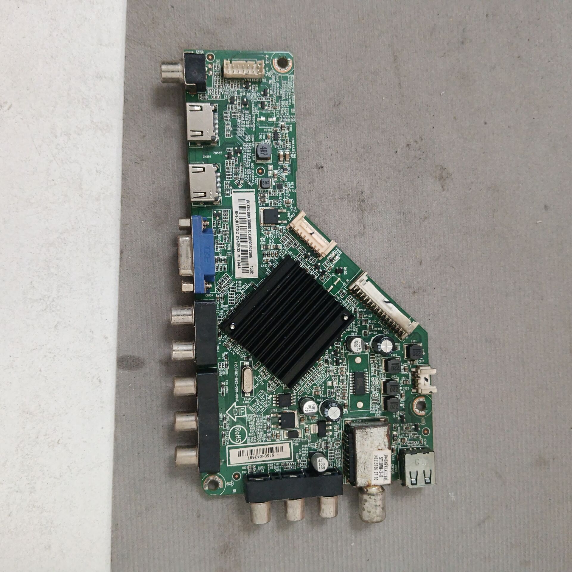 海尔43CH6000主板715G6682-M02-000-004K屏TPT430H3-DUYSHA.G