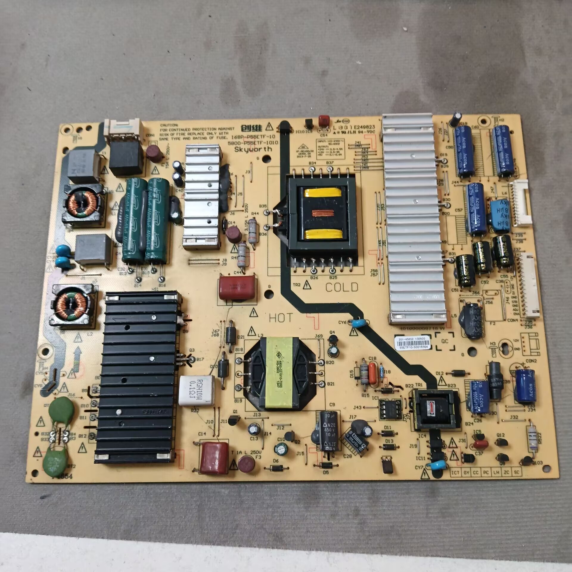 创维55E690U电源板168P-P6L014-00 5800-P6L014-0000