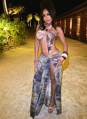 Slanted shoulder exposed navel slit dress斜肩高开叉连衣裙女