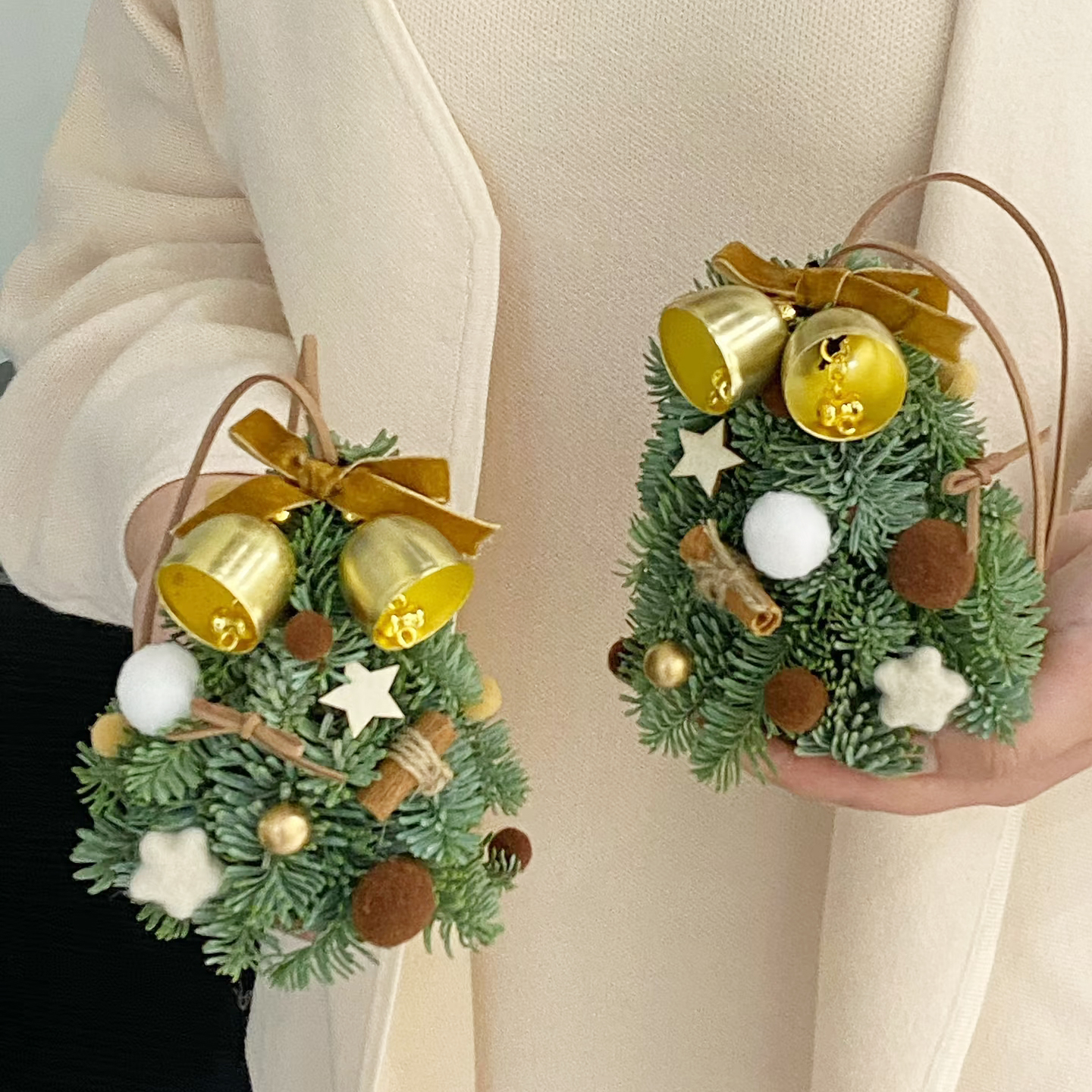 香桔圣诞节装饰品ins风迷你诺贝松圣诞树摆件diy铃铛车挂家用布置