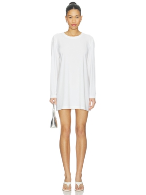 Norma Kamali OVERSIZED LONG SLEEVE MINI 裙子 revolve小众新款