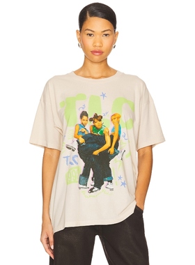 [冬季内搭]DAYDREAMER KICKIN IT 图案T恤米色辣妹风REVOLVE新款