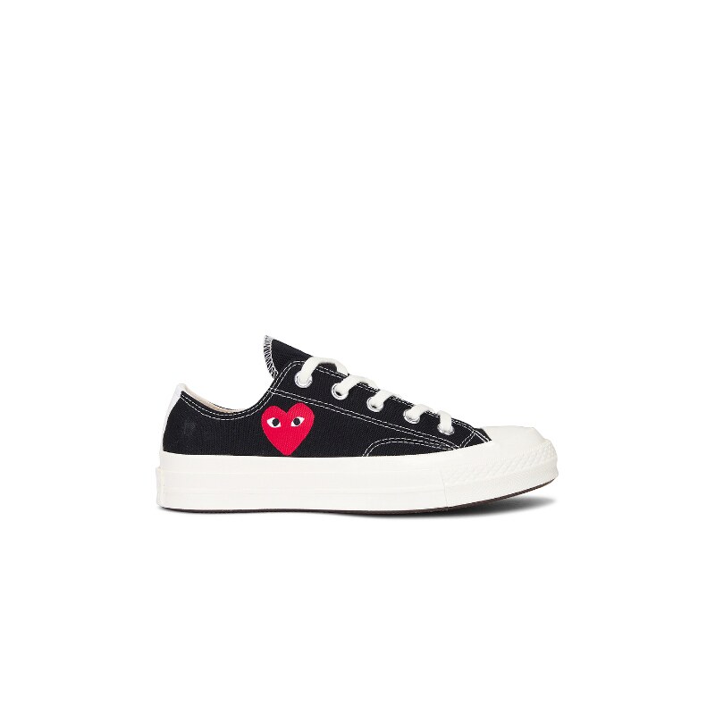 COMME des GARCONS PLAY 运动鞋 黑色REVOLVE中性款