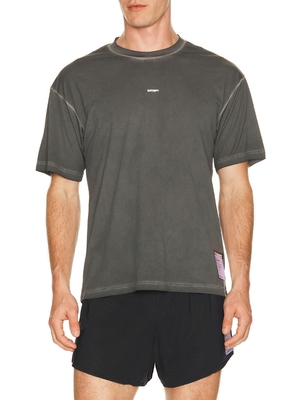 Satisfy AURALITE T恤 26春夏新品 revolve小众新款
