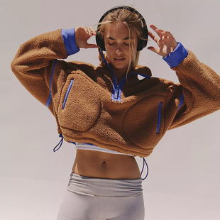 People半拉链套头衫 Free 新品 复古风羔羊绒保暖卫衣REVOLVE 冬季