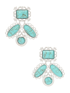 petit moments WISTERA 特色耳环 revolve小众新款