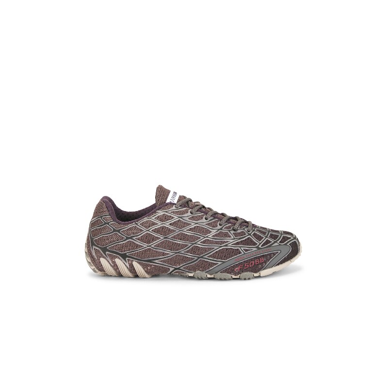 adidas Originals灰紫色帆布运动鞋休闲风系带运动板鞋REVOLVE