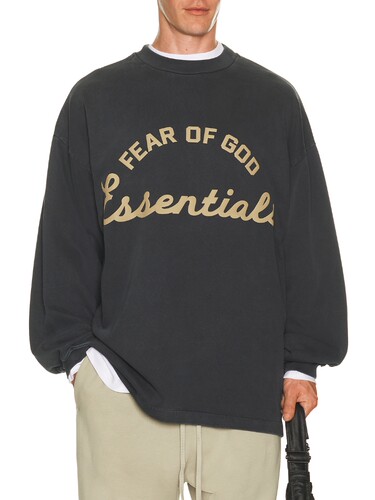 Fear of God ESSENTIALS TRAINING 长袖T恤 revolve小众新款