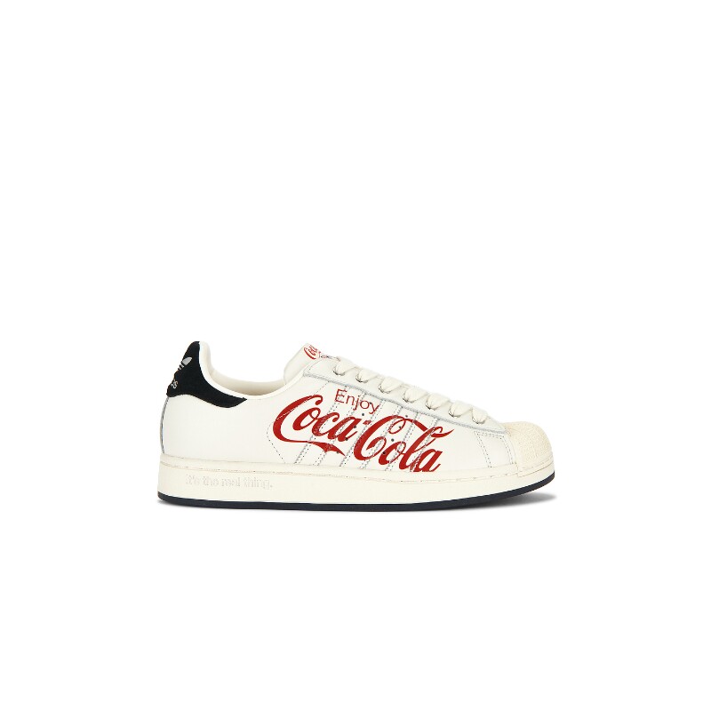 adidas Originals米白色早秋皮革运动鞋复古风系带板鞋REVOLVE