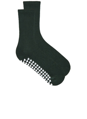 WellBeing + BeingWell TUBE GRIP SOCK 短袜 深绿色REVOLVE小众