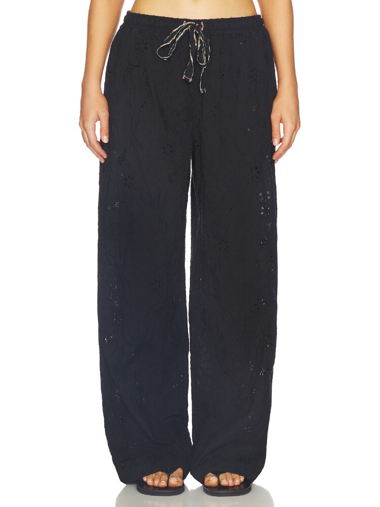 Free People DAYDRIFT 春夏新款长裤 黑色镂空透气休闲裤REVOLVE