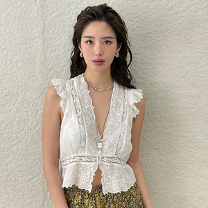 杨采钰同款Free People白色荷叶边上衣蕾丝飞袖甜美风背心REVOLVE
