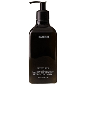 Homecourt X Revolve Steeped Rose Laundry Fragrance Oil 美容: