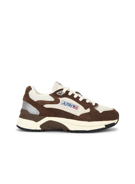 Autry HYPERWAY LOW 运动鞋 revolve小众新款