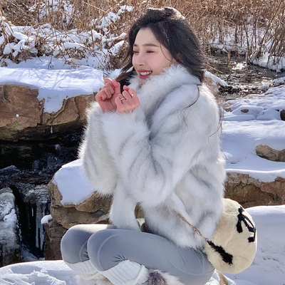 [爆款补货]Unreal Fur易梦玲同款环保皮草外套女冬季保暖REVOLVE