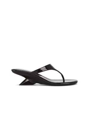 [春季新品]Jeffrey Campbell黑色凉鞋夹趾异形跟酷飒鞋履REVOLVE