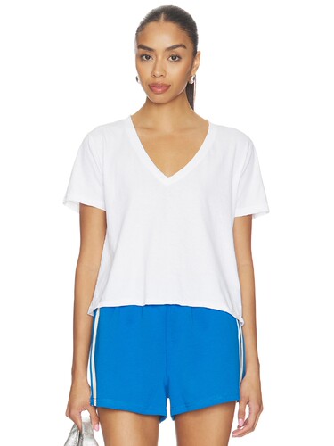 perfectwhitetee Crispy Cotton V Neck Tee 26春夏新品 revolve