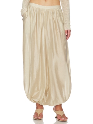 腻腻同款LIONESS26春夏新品光泽面料气球裤松弛度假长裤 revolve