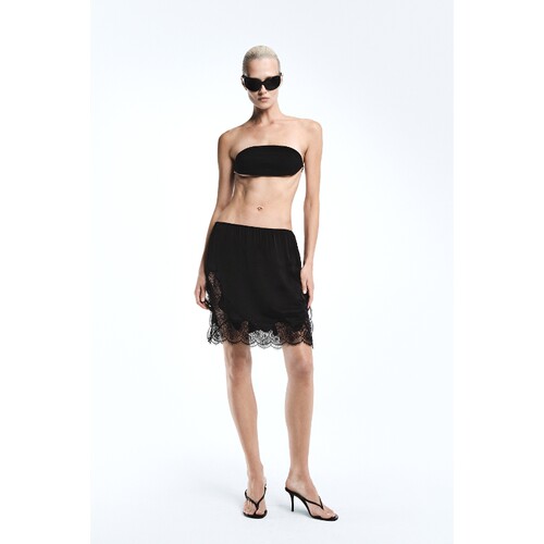 REVOLVE LOS ANGELES黑色半裙辣妹风早秋新品短款半身裙REVOLVE